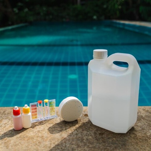Chlorine & Sanitizers