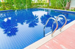 pool maintenance ri