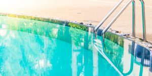 How to Prepare Your Rhode Island Pool for Fall Closing